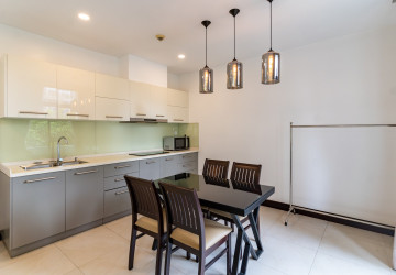 1 Bedroom Serviced Apartment For Rent - Wat Phnom, Phnom Penh thumbnail