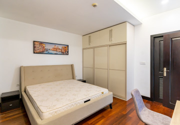 1 Bedroom Serviced Apartment For Rent - Wat Phnom, Phnom Penh thumbnail