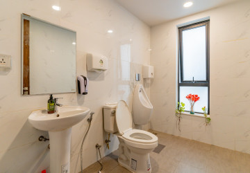 6 Bedrooms Villa For Sale- Residence 90,  Boeung Kak 1,  Phnom Penh thumbnail