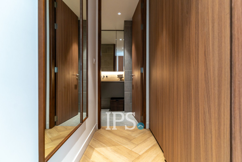 1 Bedroom Serviced Apartment For Rent - Wat Phnom, Phnom Penh