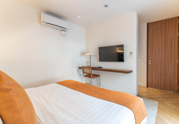 1 Bedroom Serviced Apartment For Rent - Wat Phnom, Phnom Penh thumbnail