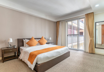 1 Bedroom Serviced Apartment For Rent - Wat Phnom, Phnom Penh thumbnail