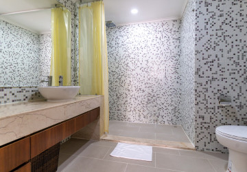 1 Bedroom Serviced Apartment For Rent - Wat Phnom, Phnom Penh thumbnail