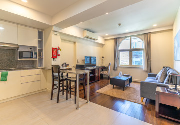1 Bedroom Serviced Apartment For Rent - Wat Phnom, Phnom Penh thumbnail