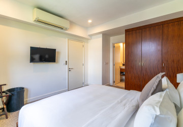 1 Bedroom Serviced Apartment For Rent - Wat Phnom, Phnom Penh thumbnail