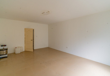 Double-Storey Link House For Sale - Preak Leab, Chroy Changvar, Phnom Penh thumbnail