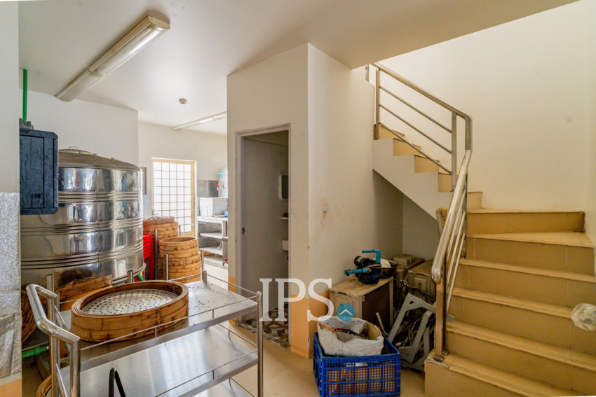 Double-Storey Link House For Sale - Preak Leab, Chroy Changvar, Phnom Penh