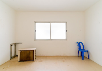 Double-Storey Link House For Sale - Preak Leab, Chroy Changvar, Phnom Penh thumbnail