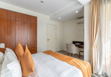 3 Bedroom Serviced Apartment For Rent - Wat Phnom, Phnom Penh thumbnail