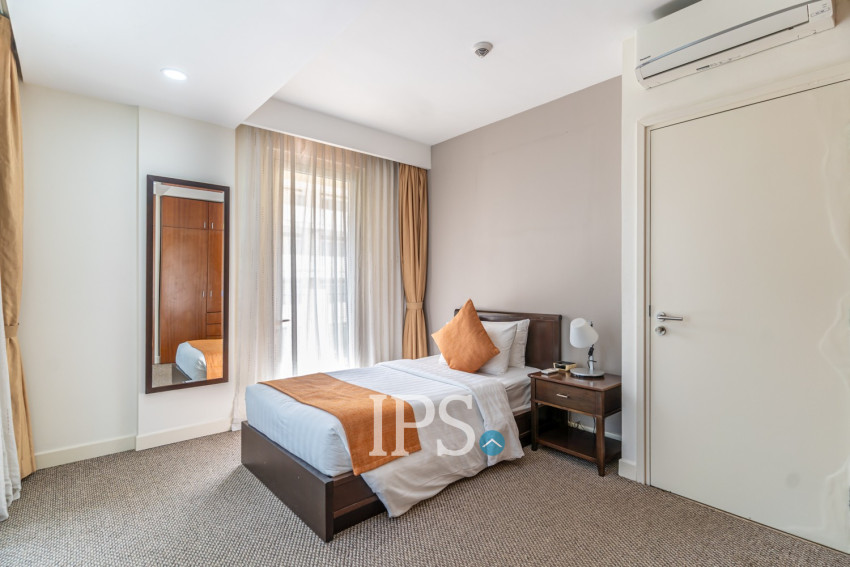 3 Bedroom Serviced Apartment For Rent - Wat Phnom, Phnom Penh