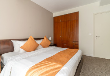3 Bedroom Serviced Apartment For Rent - Wat Phnom, Phnom Penh thumbnail
