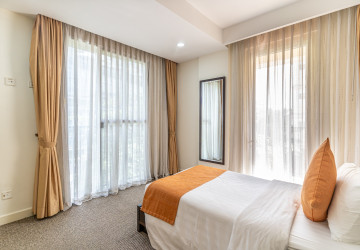 3 Bedroom Serviced Apartment For Rent - Wat Phnom, Phnom Penh thumbnail