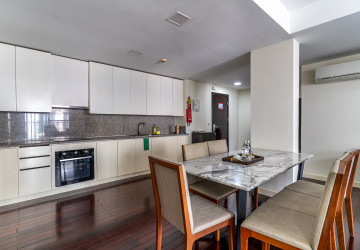3 Bedroom Serviced Apartment For Rent - Wat Phnom, Phnom Penh thumbnail
