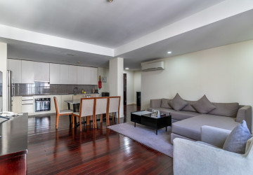 3 Bedroom Serviced Apartment For Rent - Wat Phnom, Phnom Penh thumbnail