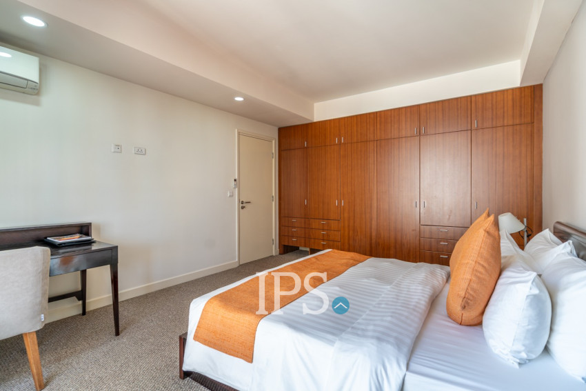3 Bedroom Serviced Apartment For Rent - Wat Phnom, Phnom Penh