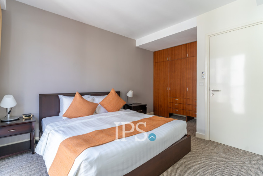 3 Bedroom Serviced Apartment For Rent - Wat Phnom, Phnom Penh
