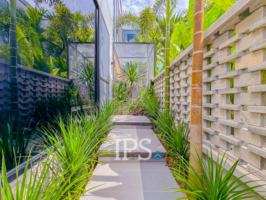 2 Bedroom Villa For Rent - Slor Kram, Siem Reap