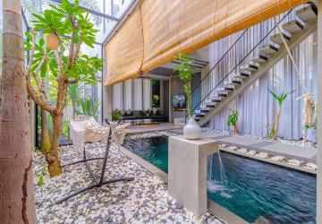 2 Bedroom Villa For Rent - Slor Kram, Siem Reap thumbnail