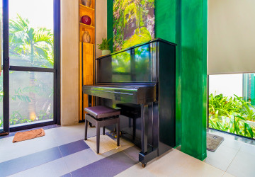 2 Bedroom Villa For Rent - Slor Kram, Siem Reap thumbnail