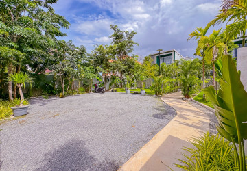 2 Bedroom Villa For Rent - Slor Kram, Siem Reap thumbnail