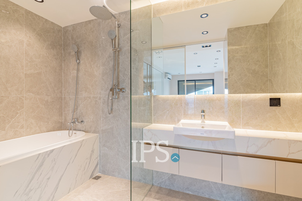 3 Bedroom Duplex Condo For Sale - Time Square 7 - Boeung Kak 1, Phnom Penh - Image 13 3 Bedroom Duplex Condo For Sale - Time Square 7 - Boeung Kak 1, Phnom Penh - Image 13