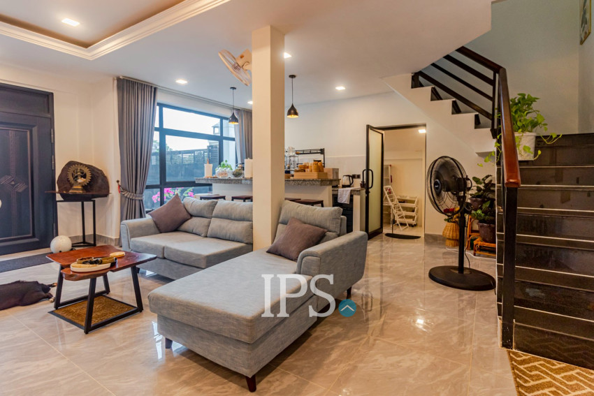 2 Bedroom Villa For Sale - Slor Kram, Siem Reap