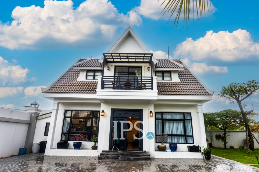 2 Bedroom Villa For Sale - Slor Kram, Siem Reap