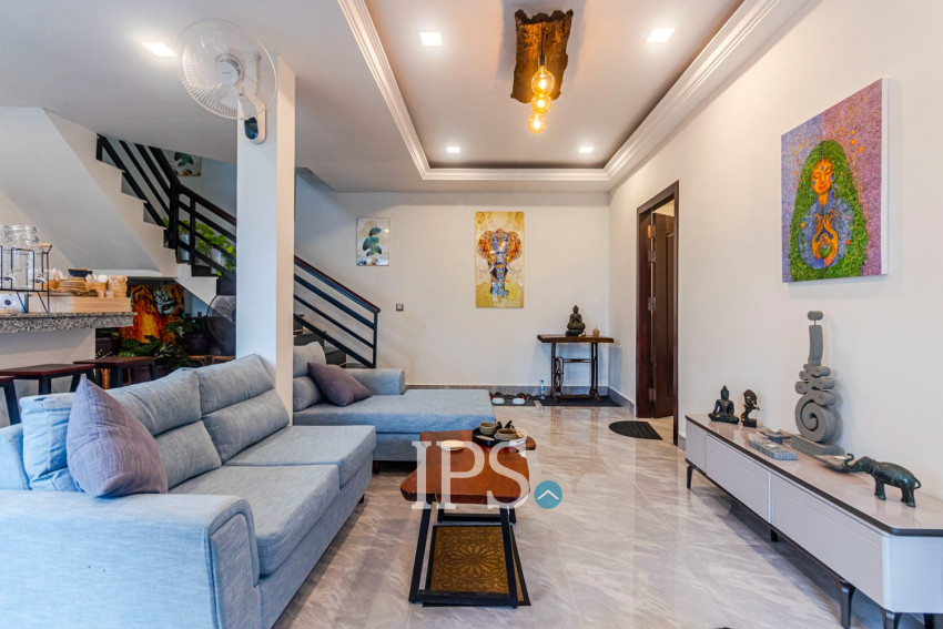 2 Bedroom Villa For Sale - Slor Kram, Siem Reap