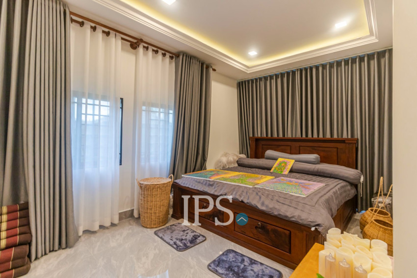 2 Bedroom Villa For Sale - Slor Kram, Siem Reap