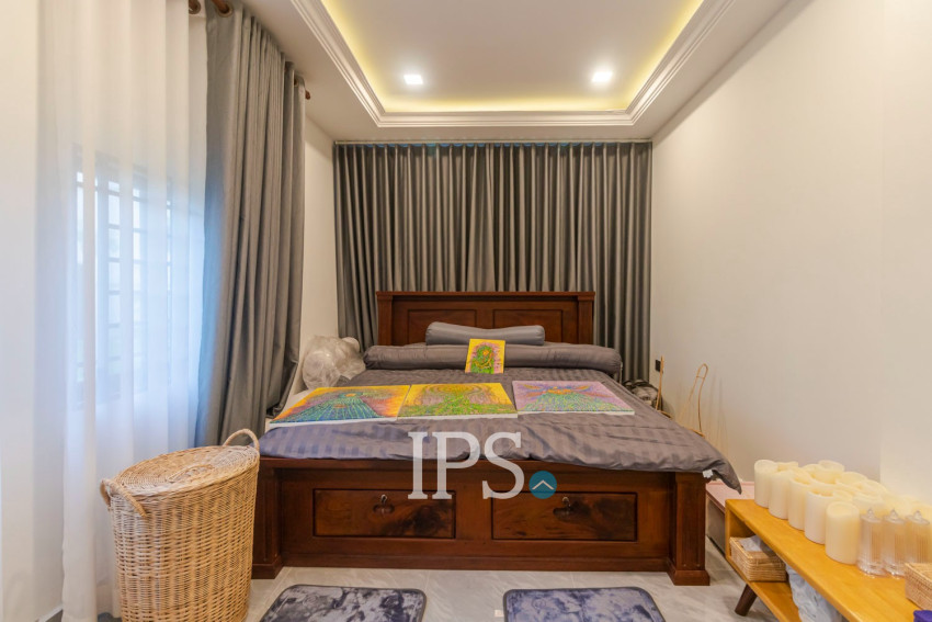 2 Bedroom Villa For Sale - Slor Kram, Siem Reap