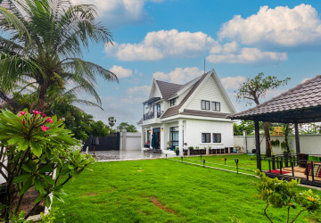 2 Bedroom Villa For Sale - Slor Kram, Siem Reap thumbnail