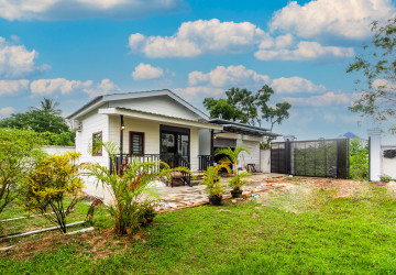 2 Bedroom Villa For Sale - Slor Kram, Siem Reap thumbnail