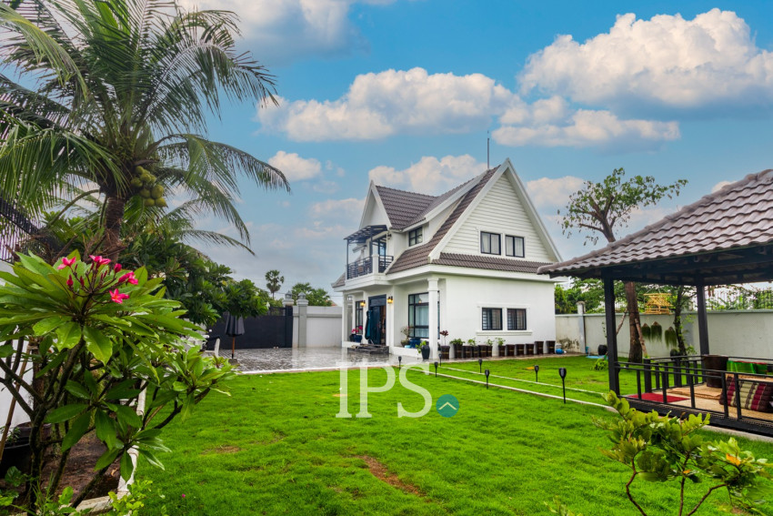 2 Bedroom Villa For Sale - Slor Kram, Siem Reap