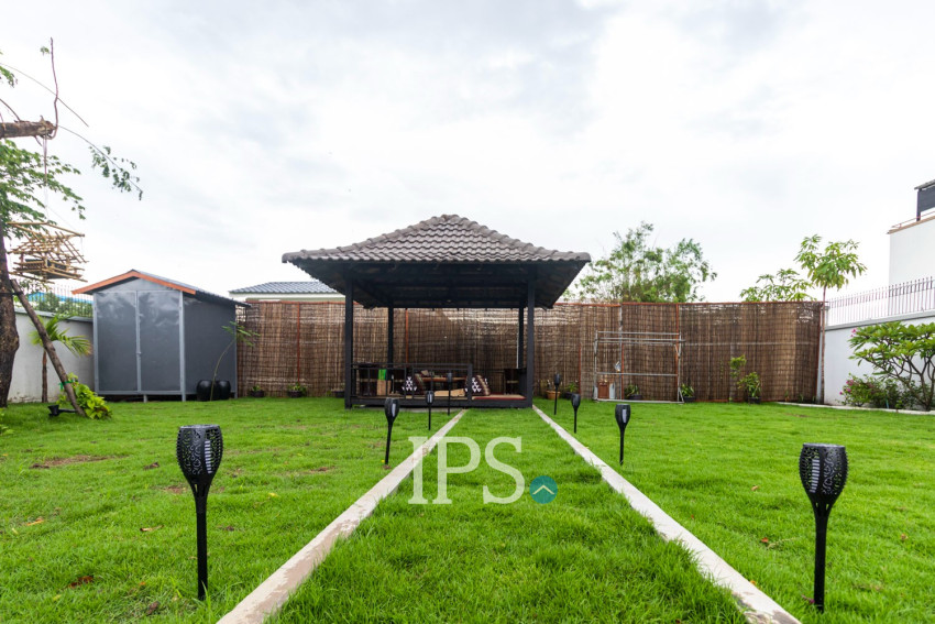 2 Bedroom Villa For Sale - Slor Kram, Siem Reap