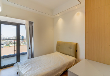 2 Bedroom Condo For Rent - Wealth Mansion, Chroy Changvar, Phnom Penh thumbnail