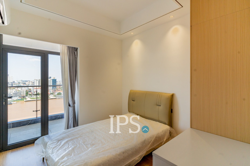 2 Bedroom Condo For Rent - Wealth Mansion, Chroy Changvar, Phnom Penh