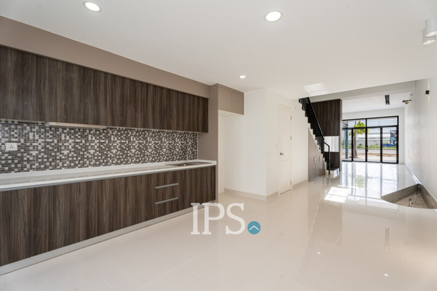 4 Bedroom Shophouse For Rent - Natha Residence, Preaek Kampues, Khan Dangkao, Phnom Penh