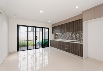 4 Bedroom Shophouse For Rent - Natha Residence, Preaek Kampues, Khan Dangkao, Phnom Penh thumbnail