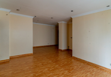 5 Storey Building For Sale -Phsar Daeum Thkov, Chamkarmon, Phnom Penh thumbnail