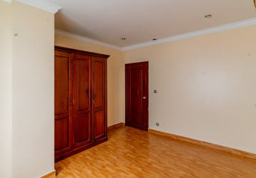 5 Storey Building For Sale -Phsar Daeum Thkov, Chamkarmon, Phnom Penh thumbnail