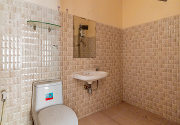 5 Storey Building For Sale -Phsar Daeum Thkov, Chamkarmon, Phnom Penh thumbnail