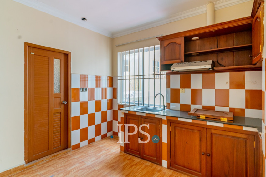 5 Storey Building For Sale -Phsar Daeum Thkov, Chamkarmon, Phnom Penh