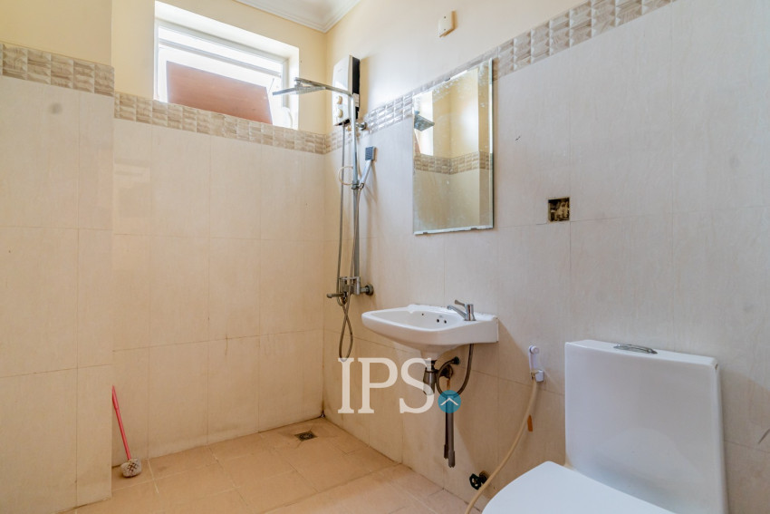 5 Storey Building For Sale -Phsar Daeum Thkov, Chamkarmon, Phnom Penh