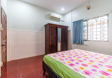 2 Bedroom House For Rent - Svay Dangkum, Siem Reap thumbnail