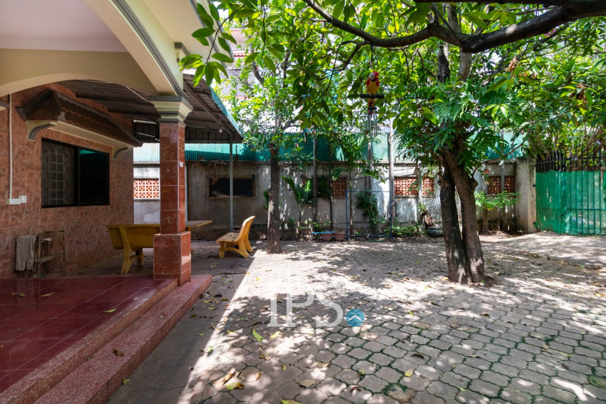 2 Bedroom House For Rent - Svay Dangkum, Siem Reap