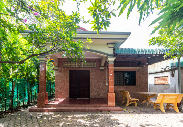 2 Bedroom House For Rent - Svay Dangkum, Siem Reap thumbnail