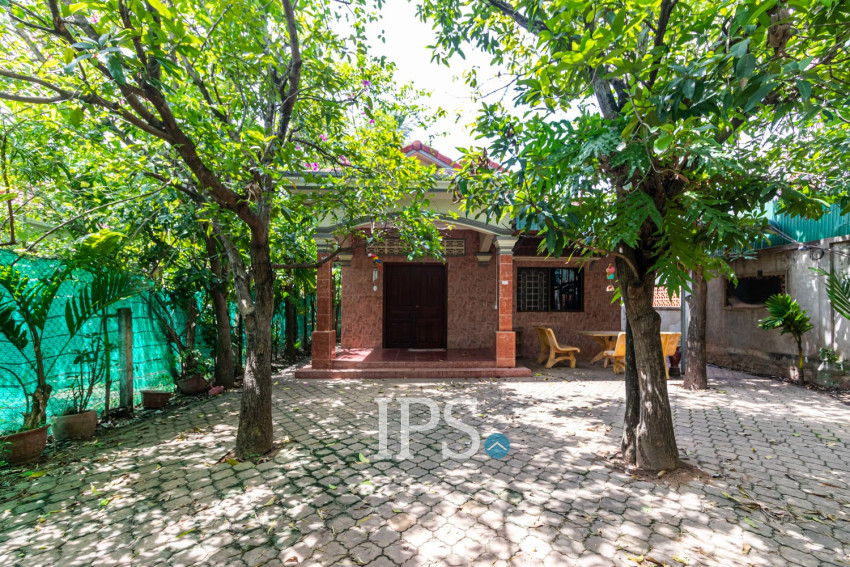 2 Bedroom House For Rent - Svay Dangkum, Siem Reap