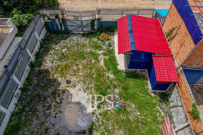 390 Sqm Land For Sale - Phsar Daeum Thkov, Phnom Penh