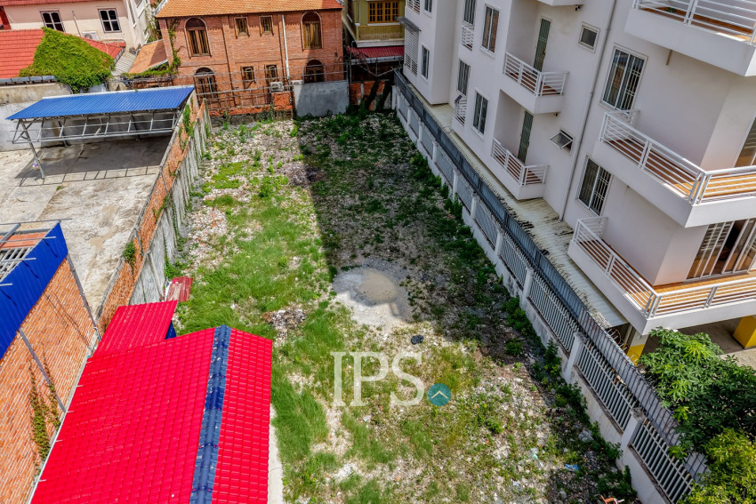 390 Sqm Land For Sale - Phsar Daeum Thkov, Phnom Penh