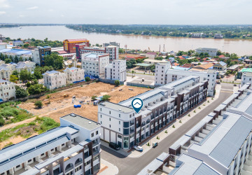 5 Bedroom Shophouse For Sale  - Phnom Penh Park, Phnom Penh thumbnail